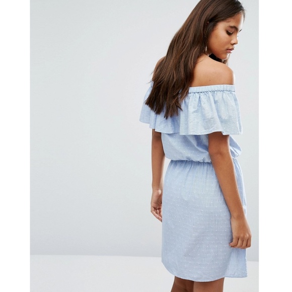 Sale! Off shoulder summer baby blue dress - Picture 2 of 3